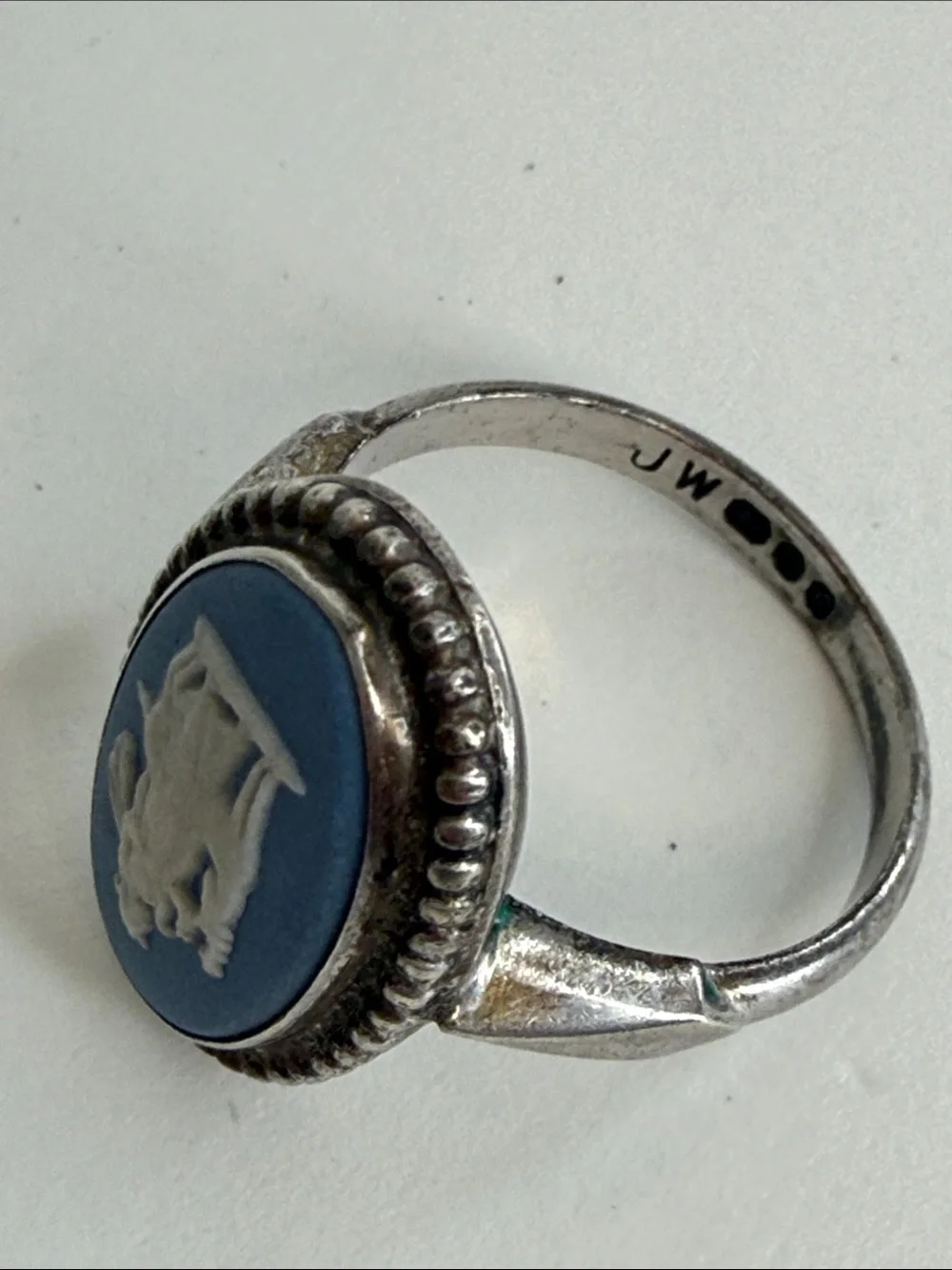 Vintage Wedgwood Blue Jasperware Sterling Silver Diana Huntress Cameo Ring